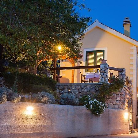 Villa Lora Тучепи Экстерьер фото