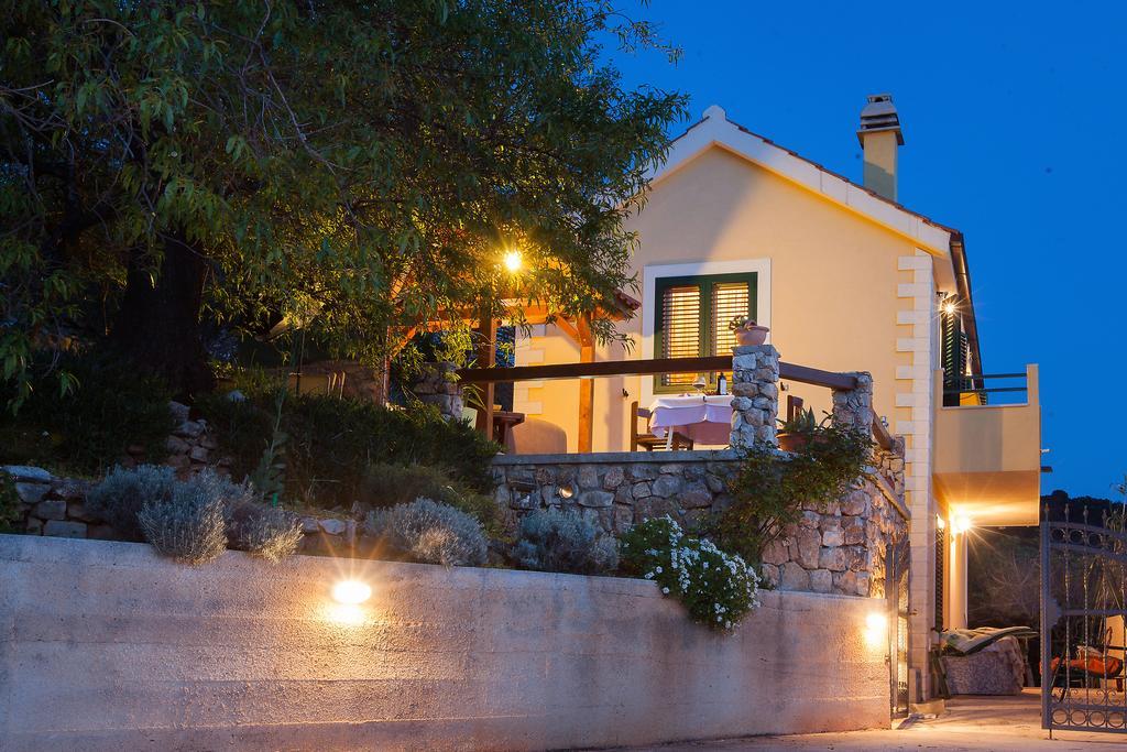 Villa Lora Тучепи Экстерьер фото