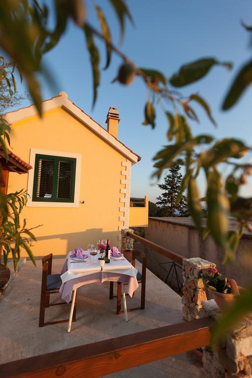 Villa Lora Тучепи Экстерьер фото