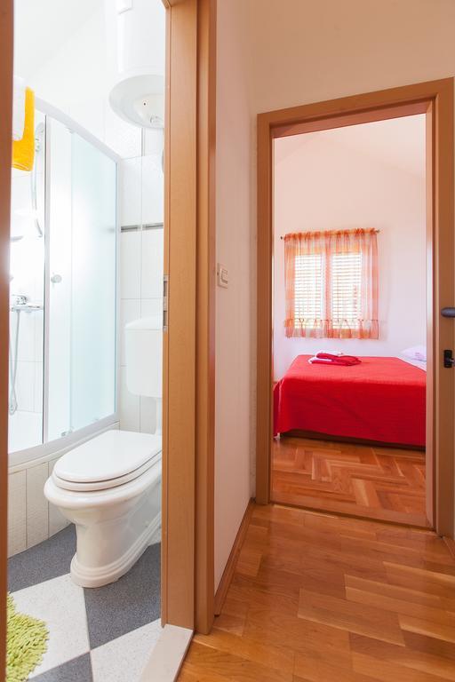 Villa Lora Тучепи Экстерьер фото