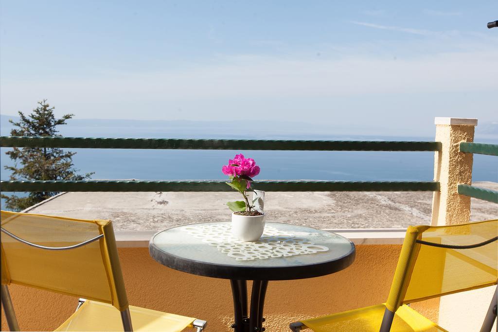Villa Lora Тучепи Экстерьер фото